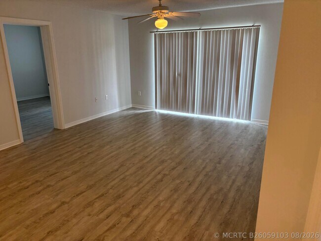 Foto del edificio - 4163 N Haverhill Rd