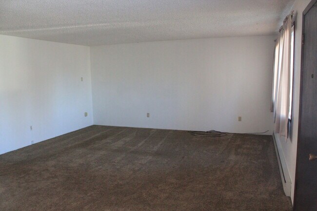 Foto del edificio - 3 Bedroom 1 Bath Home for Rent near Mount Stuart Elementary