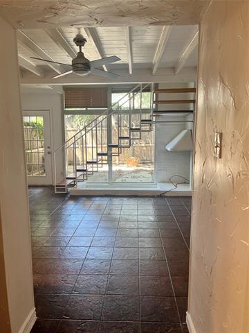 Foto del edificio - 4425 Travis St