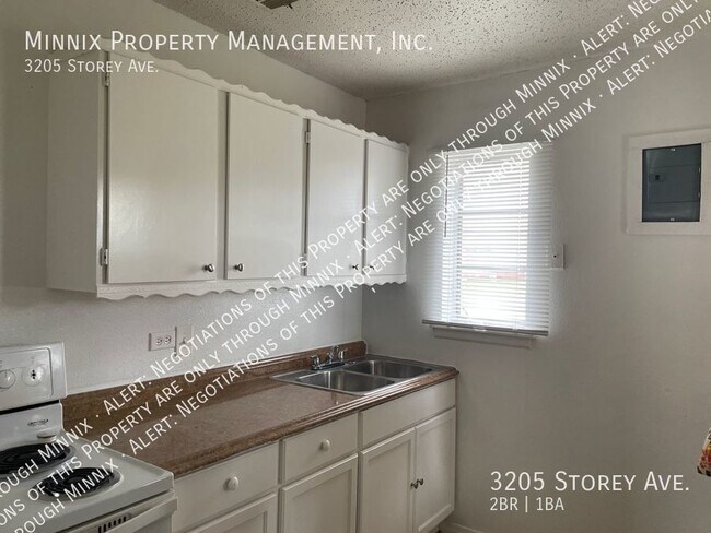 Building Photo - 3205 Storey Ave.
