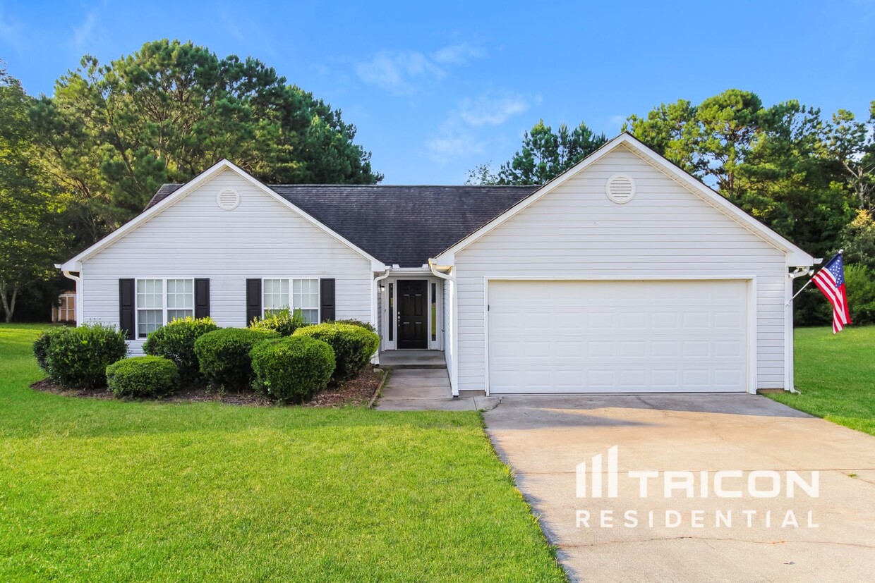 Foto principal - 2041 Meadowglen Lane Loganville GA