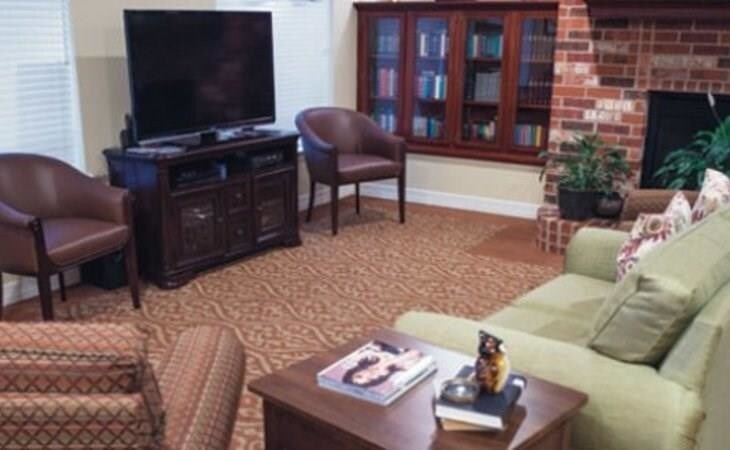 Building Photo - 8500 Emerald Hills Way