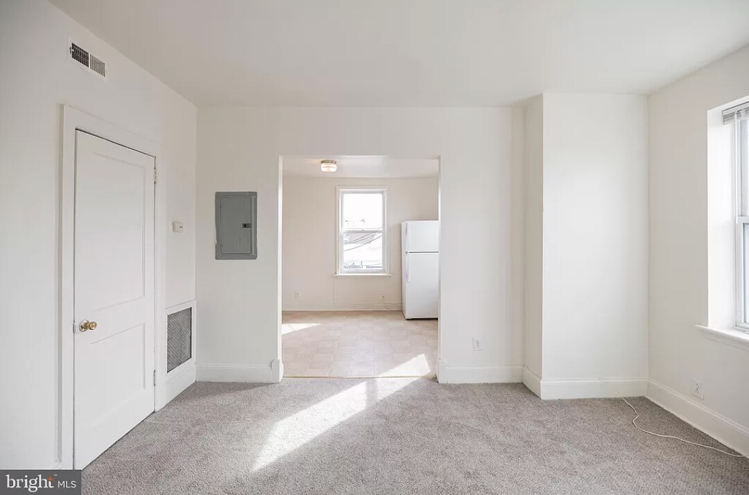 Primary Photo - 5244 Pennsgrove St