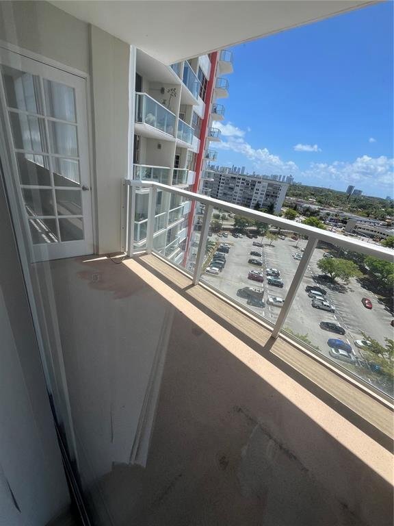 Building Photo - Northeast Miami Gardens Drive, North Miami...