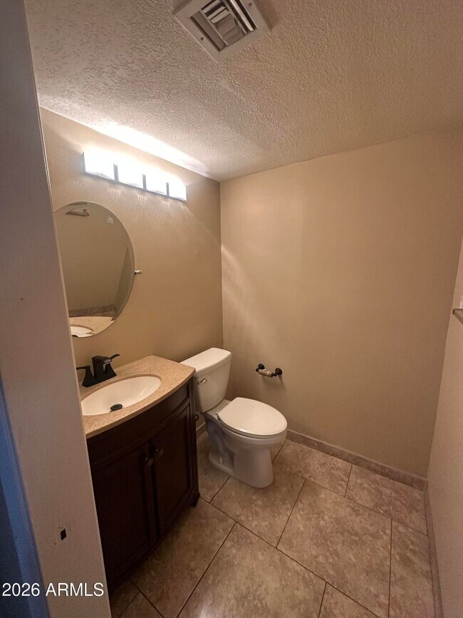 Foto del edificio - 7759 N 19th Dr