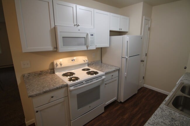 Interior Photo - Forest Place Apartments