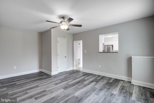 Foto del edificio - 2327 Wyngate Rd