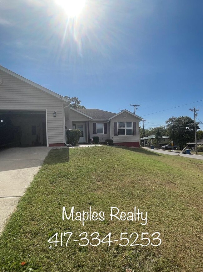 Building Photo - 112 Andro Cir