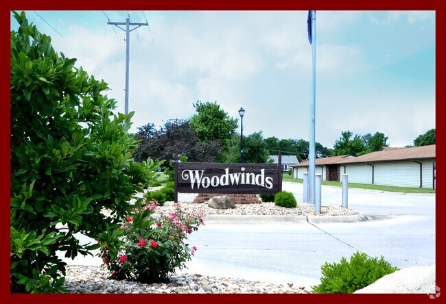 Building Photo - 505 Woodwind Ct