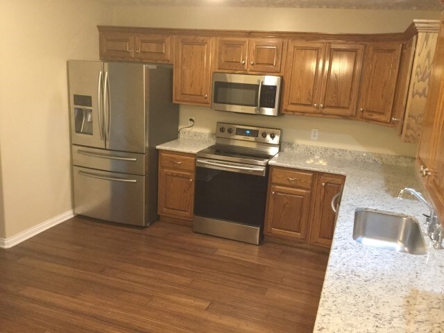 Building Photo - 106 Benita Way