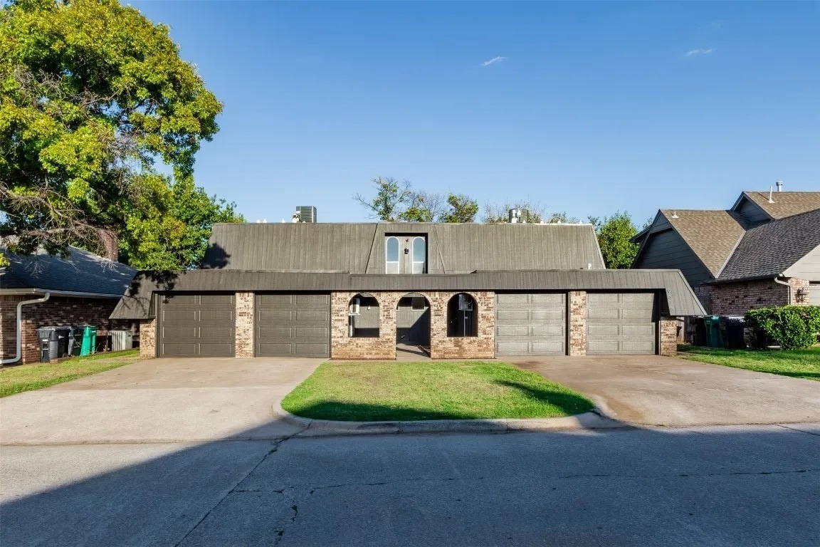 Photo - 9328 Lansbrook Ln (Oklahoma City, OK)