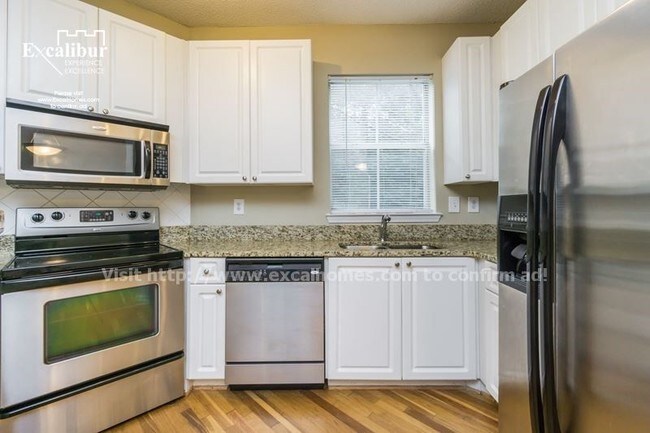 Building Photo - 10 Perimeter Summit Blvd NE