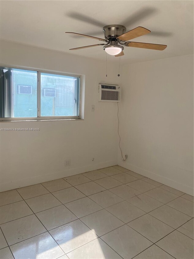 Foto del edificio - 479 SW 3rd St