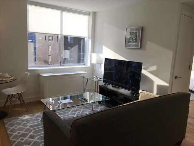 Foto del edificio - 420 E 54th St