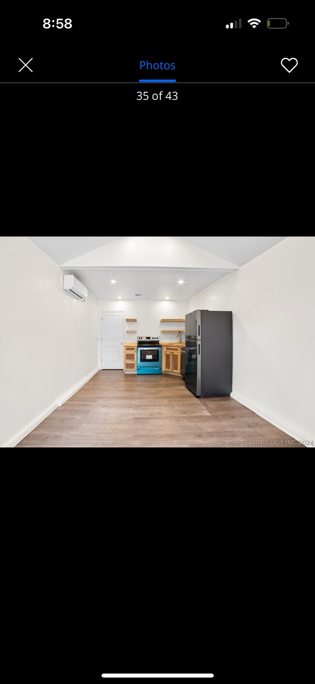Foto del edificio - 2637 E 4th St