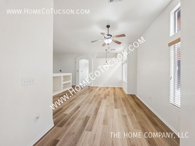 Building Photo - 6039 S Avenida Las Monjas