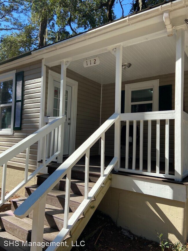 Foto del edificio - 4 br, 2 bath House - 112 Edwards Street