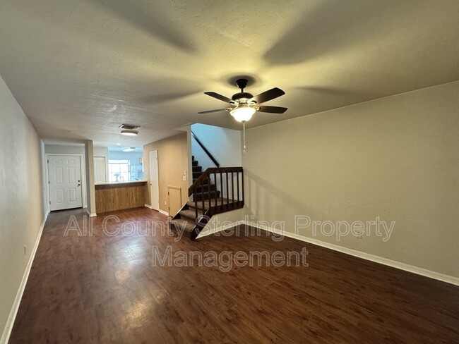 Building Photo - 6292 SW 8th Pl