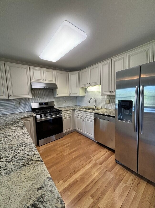 Foto del edificio - 1720 W Parkside Dr