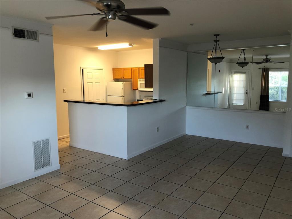 4802 51st St W Unit 1817, Bradenton, FL 34210 Condo for Rent in Bradenton, FL