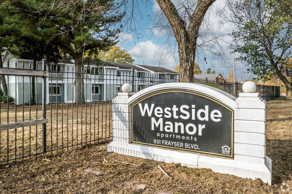 Foto principal - Westside Manor