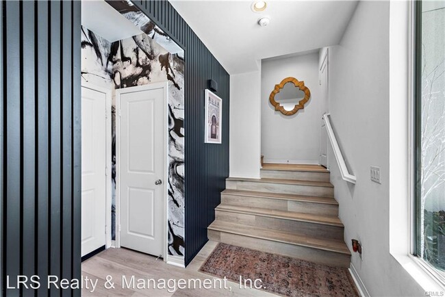 Building Photo - 2 br, 2.5 bath House - 126 Keeper