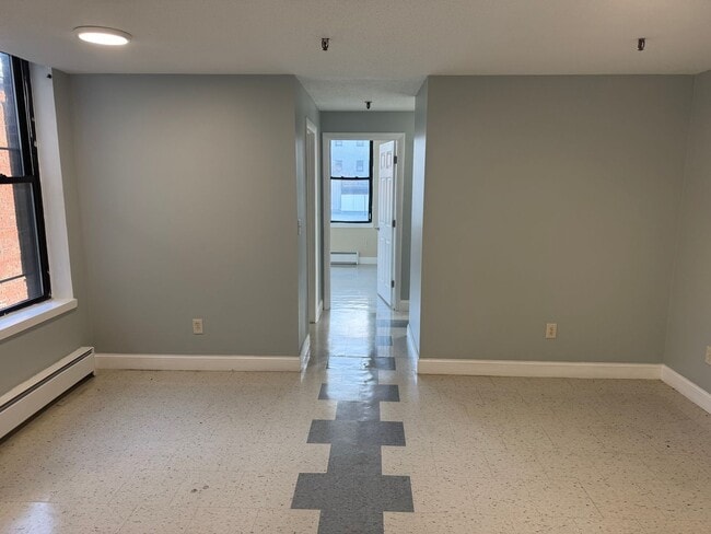 Photo - 46 Amesbury St Apartment