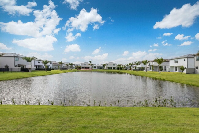 Foto del edificio - 21049 Violet Flds Wy