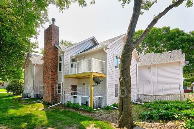 Building Photo - 5220 Boulder Dr
