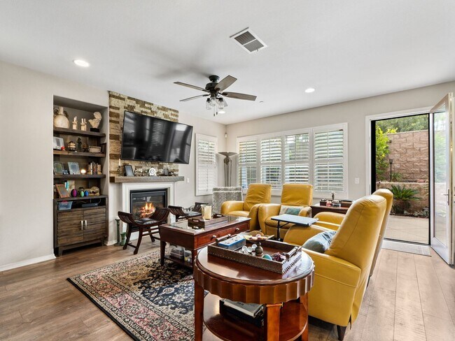 Foto del edificio - 2073 White Alder Ln