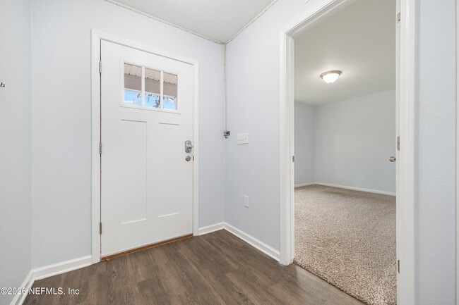 Building Photo - 4118 Spring Park Cir