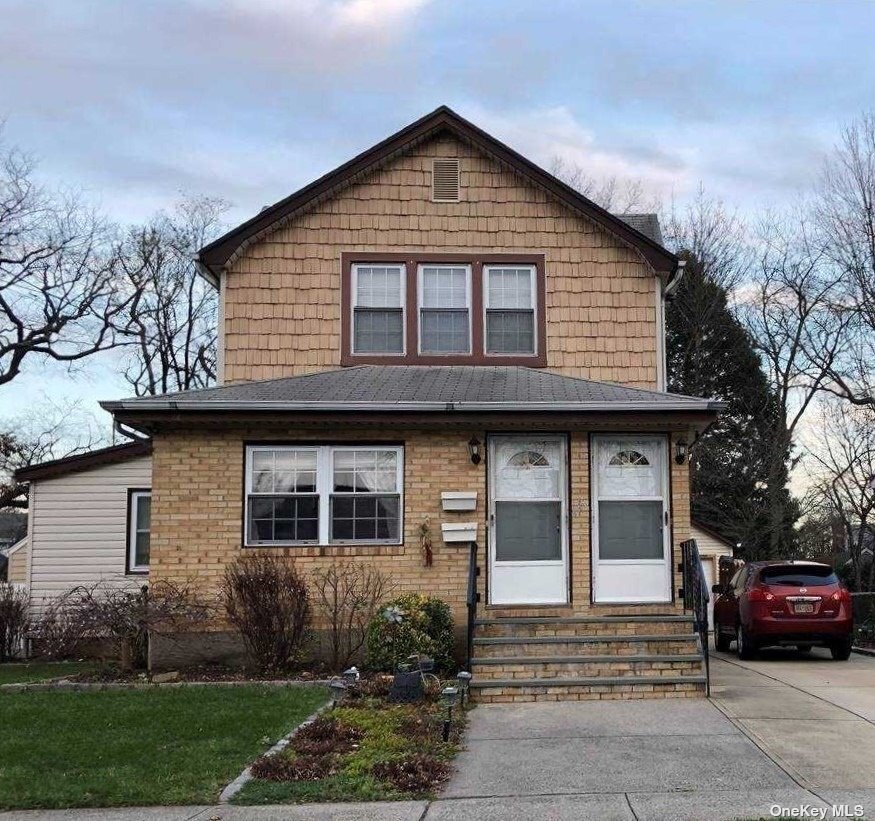 Primary Photo - 448 Burkhard Ave