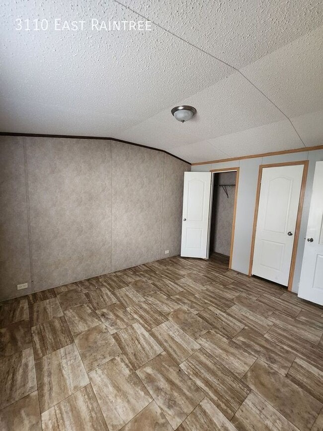 Building Photo - 3110 East Raintree-