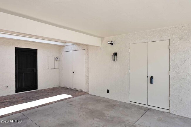 Building Photo - 4111 N 87th Pl