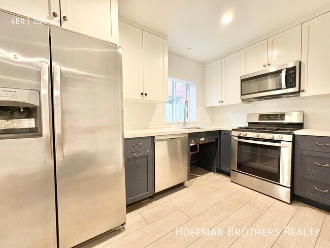 Foto del edificio - 6032 Romaine St