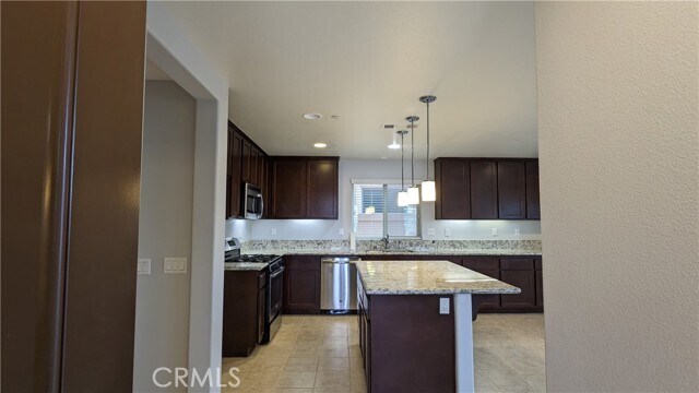 Foto del edificio - 1424 Misty Ln