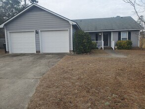 Building Photo - 909 Benevente Loop