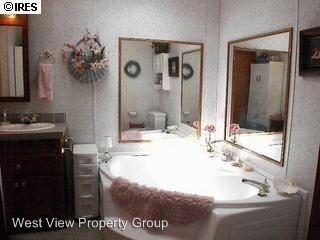 Building Photo - 3 br, 2 bath House - 4744 Bald Eagle Circle