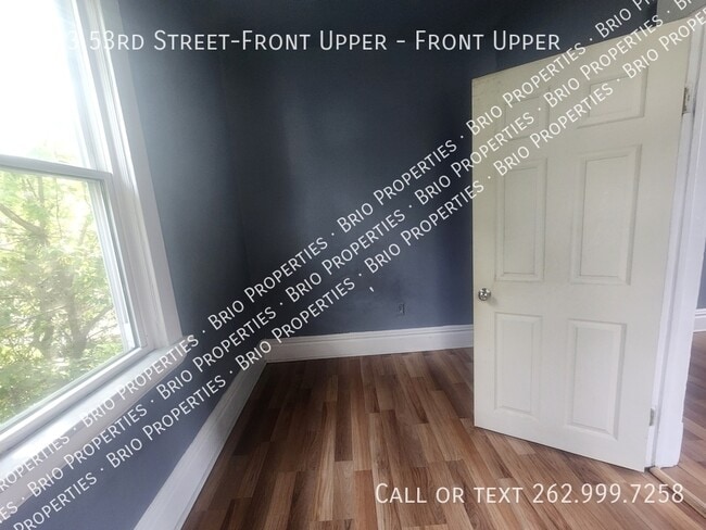 Foto del edificio - 1613 53rd St
