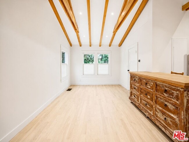Building Photo - 6853 Alta Loma Terrace