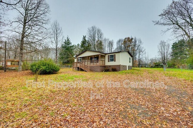 Foto del edificio - 128 Summerglen Dr.
