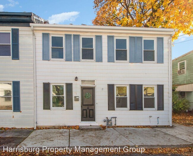 Building Photo - 2 br, 1.5 bath House - 31 W Green St