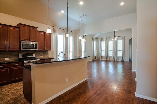 Building Photo - 5112 Sweetgum Ct