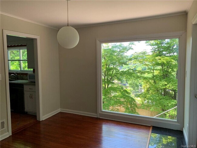 Foto del edificio - 12 Powderhorn Rd