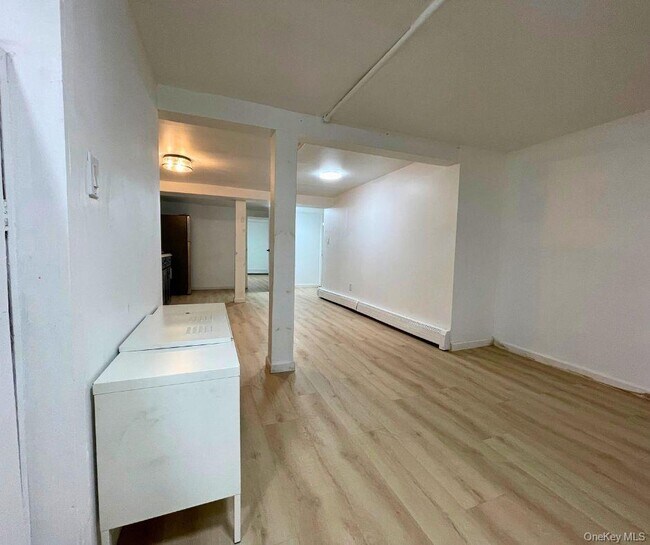 Foto del edificio - 113-33 204th St