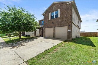 Building Photo - 202 W Gemini Ln