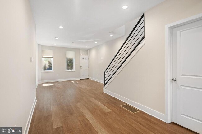 Foto del edificio - 2230 Coral St