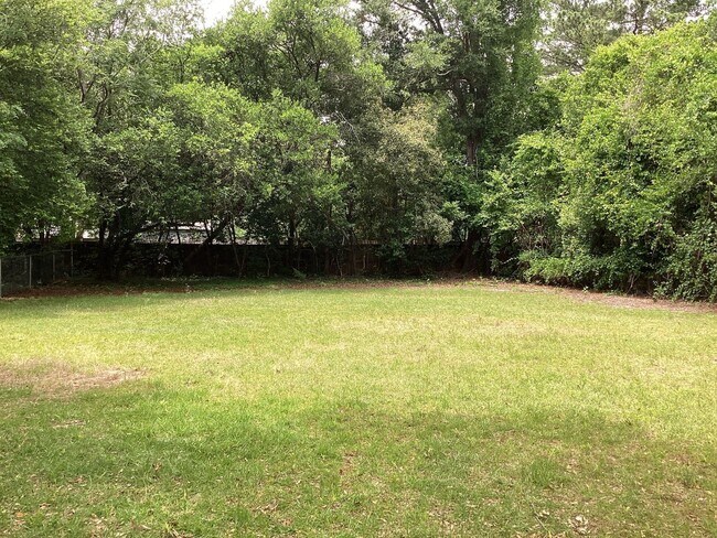 Foto del edificio - 3 bed 1 bath brick house In the Avenues