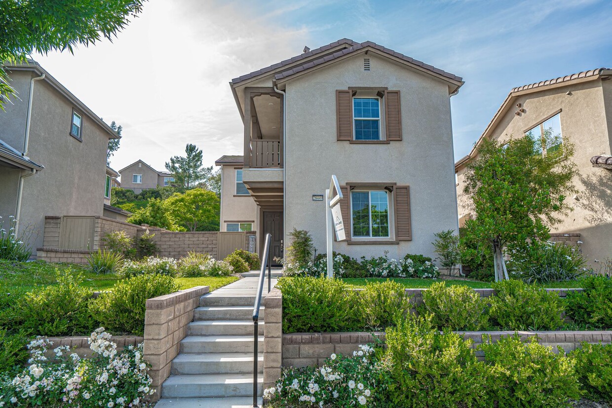 Foto principal - COMING SOON! West Creek Community 4 Bedroo...