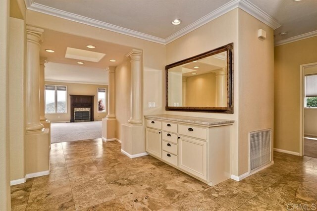 Building Photo - 1861 Amalfi Dr